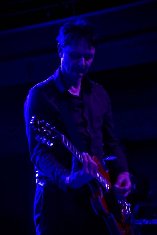 Tindersticks okouzlili Divadlo Archa