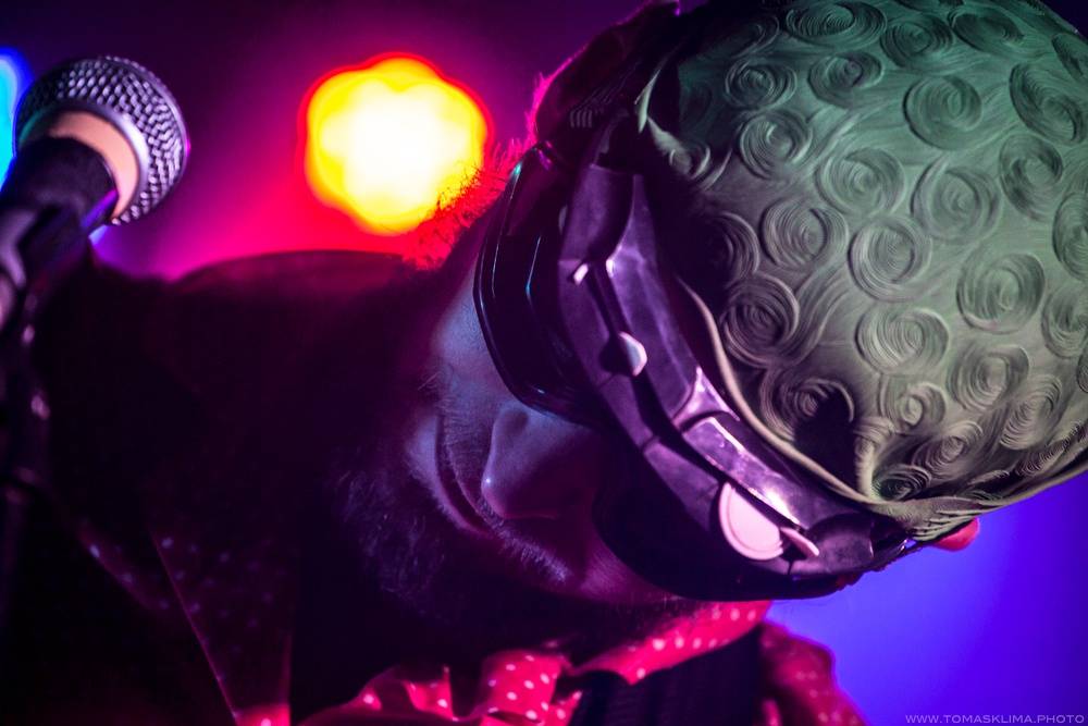 Slovenský večírek v Praze: Rock Café rozezněli Puding paní Elvisovej a Chiki Liki Tu-a