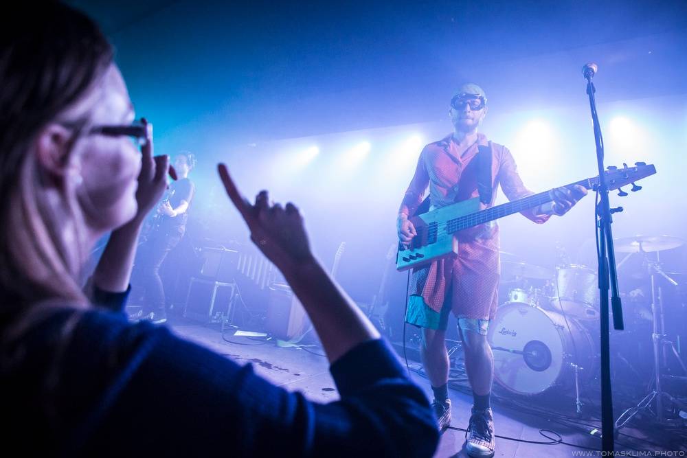 Slovenský večírek v Praze: Rock Café rozezněli Puding paní Elvisovej a Chiki Liki Tu-a