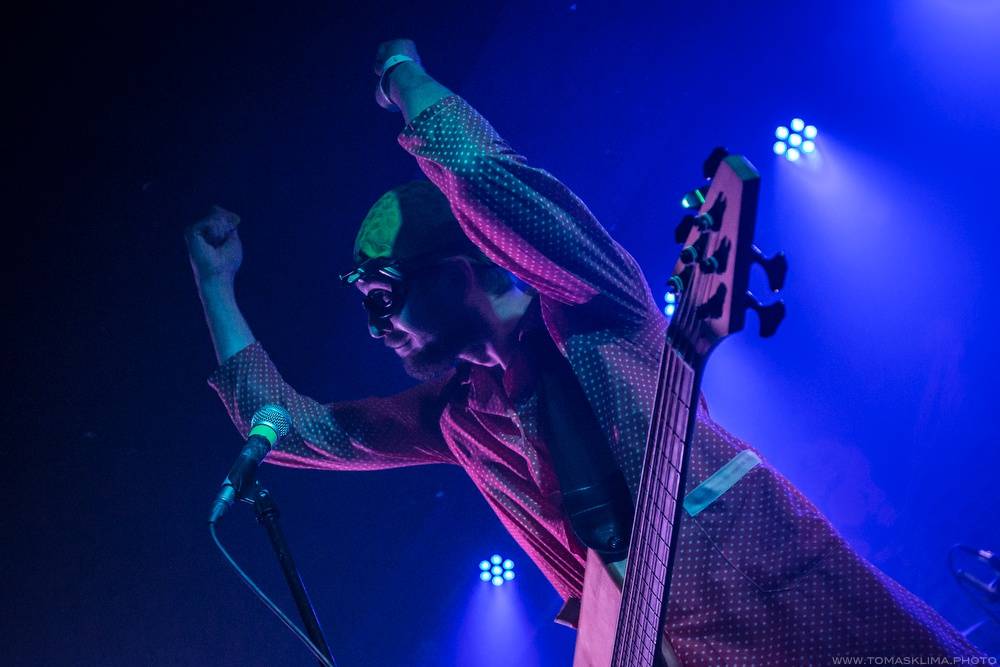 Slovenský večírek v Praze: Rock Café rozezněli Puding paní Elvisovej a Chiki Liki Tu-a