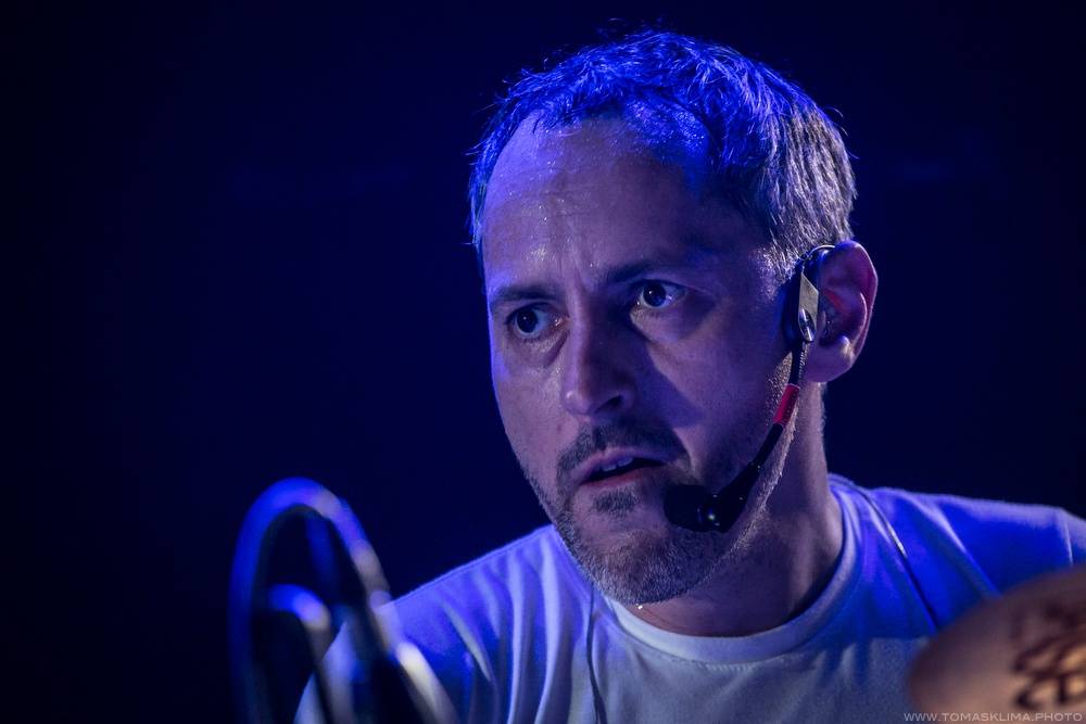 Slovenský večírek v Praze: Rock Café rozezněli Puding paní Elvisovej a Chiki Liki Tu-a