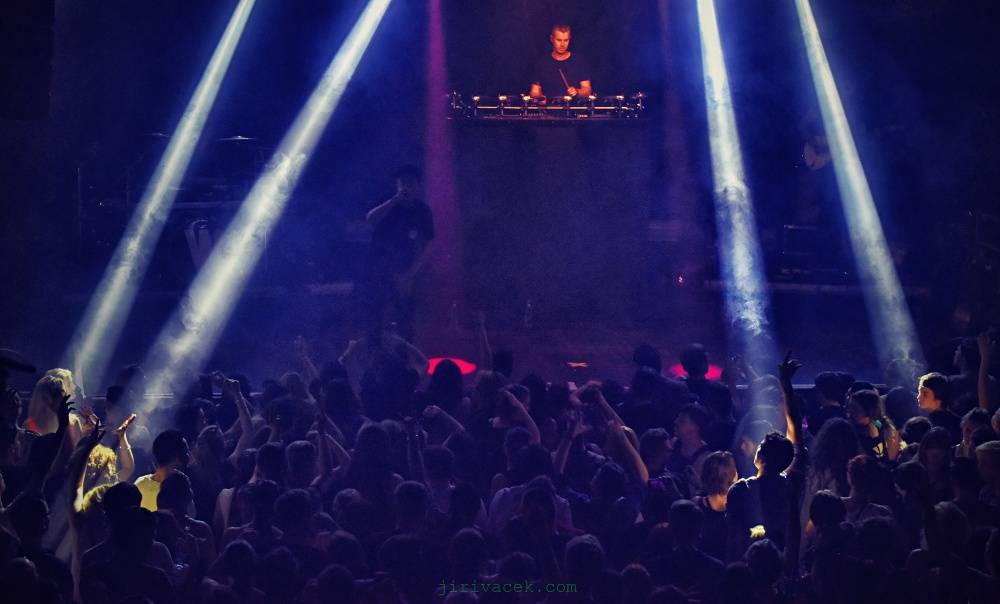 Wilkinson se svou show ohromil Roxy