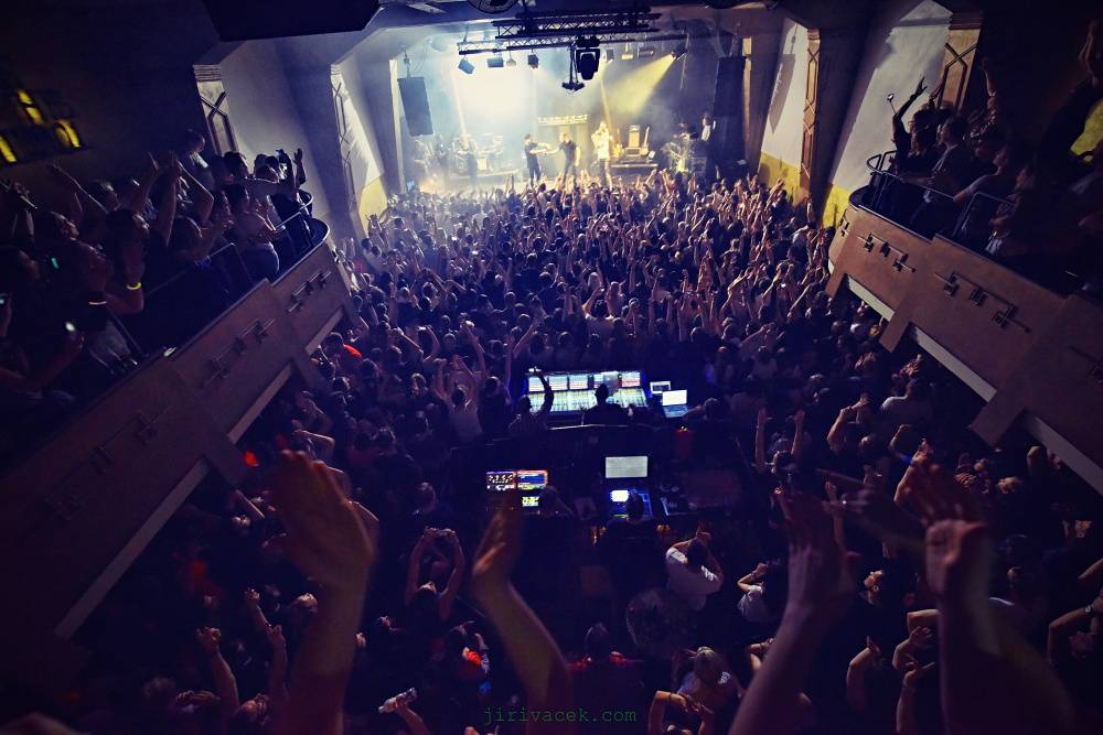 Wilkinson se svou show ohromil Roxy