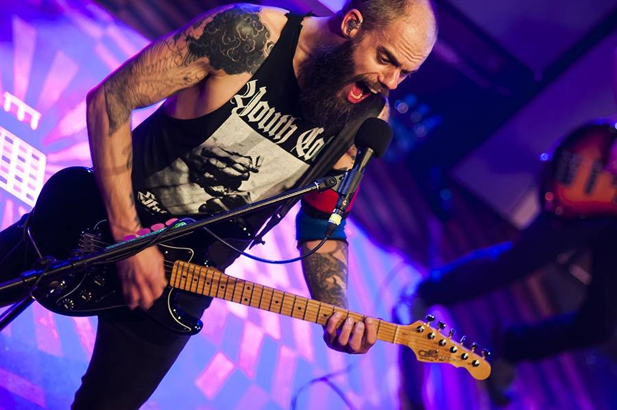 Baroness v Praze: Živelná senzace s mizerným zvukem