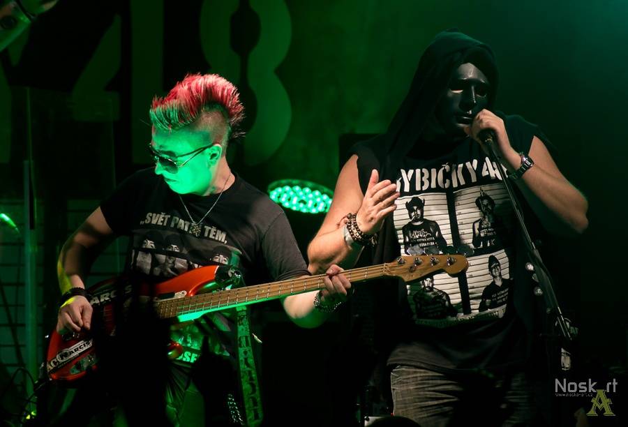 Rybičky 48: V Ústí nad Labem se pilo i zpívalo