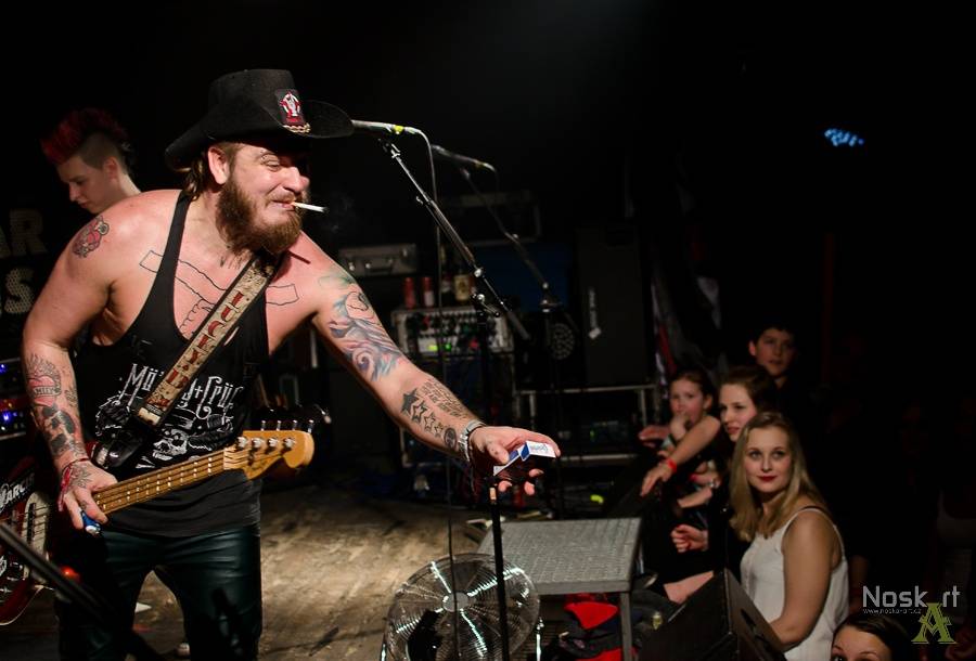 Rybičky 48: V Ústí nad Labem se pilo i zpívalo