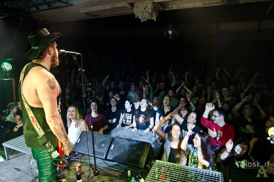 Rybičky 48: V Ústí nad Labem se pilo i zpívalo