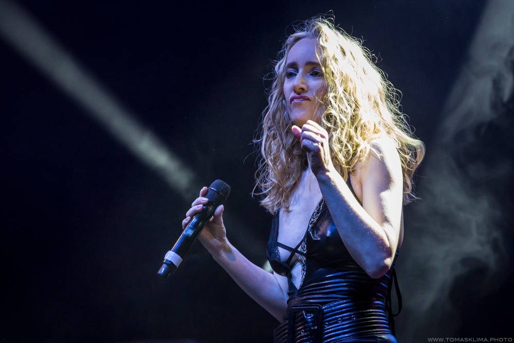 No Limit! ve Foru Karlín: Diskotéka pro starší a pokročilé vol. 2 