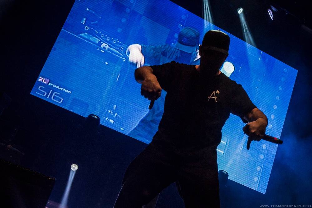 No Limit! ve Foru Karlín: Diskotéka pro starší a pokročilé vol. 2 