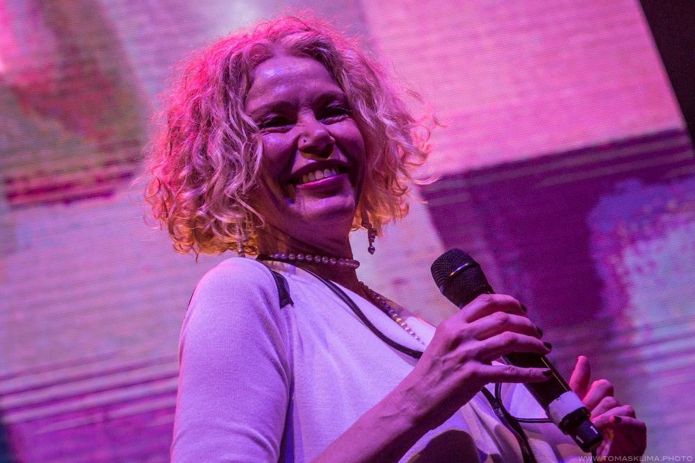 No Limit! ve Foru Karlín: Diskotéka pro starší a pokročilé vol. 2 