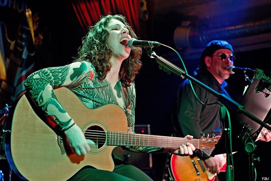 Tichá dohoda v Českých Budějovicích: Osvědčené hity doplnily písně z nového EP