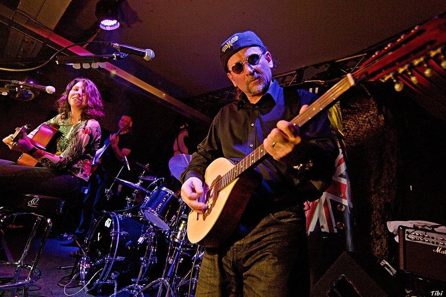 Tichá dohoda v Českých Budějovicích: Osvědčené hity doplnily písně z nového EP