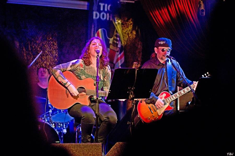 Tichá dohoda v Českých Budějovicích: Osvědčené hity doplnily písně z nového EP