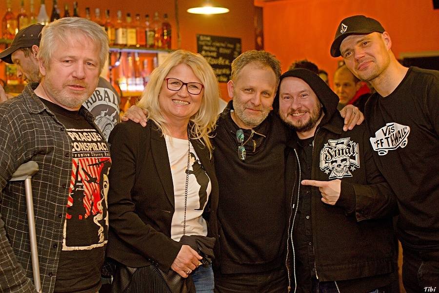 Tichá dohoda v Českých Budějovicích: Osvědčené hity doplnily písně z nového EP