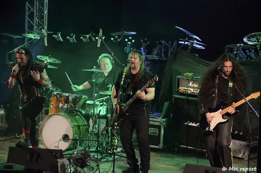 Metalový večírek v Šeříkovce: Arakain a Dymytry hráli v Plzni