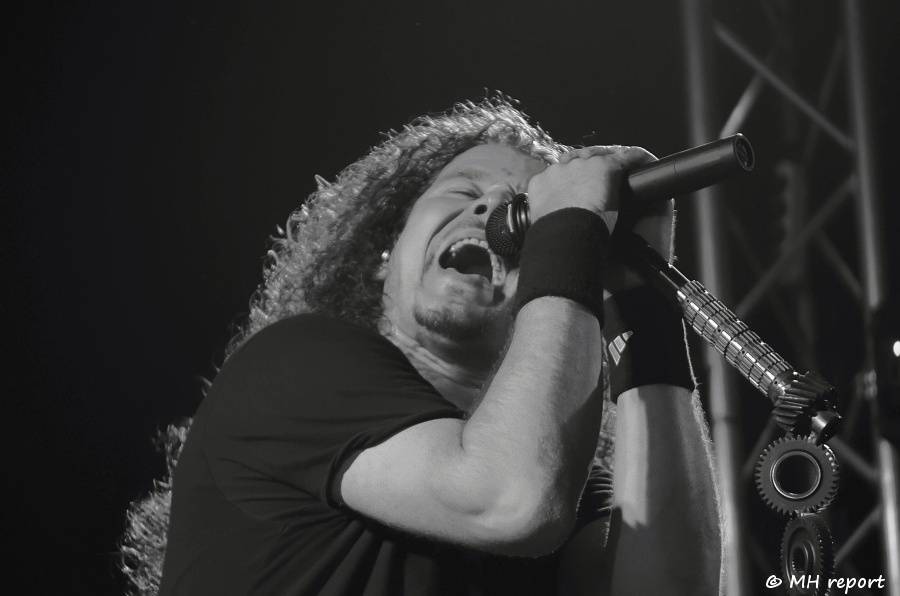 Metalový večírek v Šeříkovce: Arakain a Dymytry hráli v Plzni