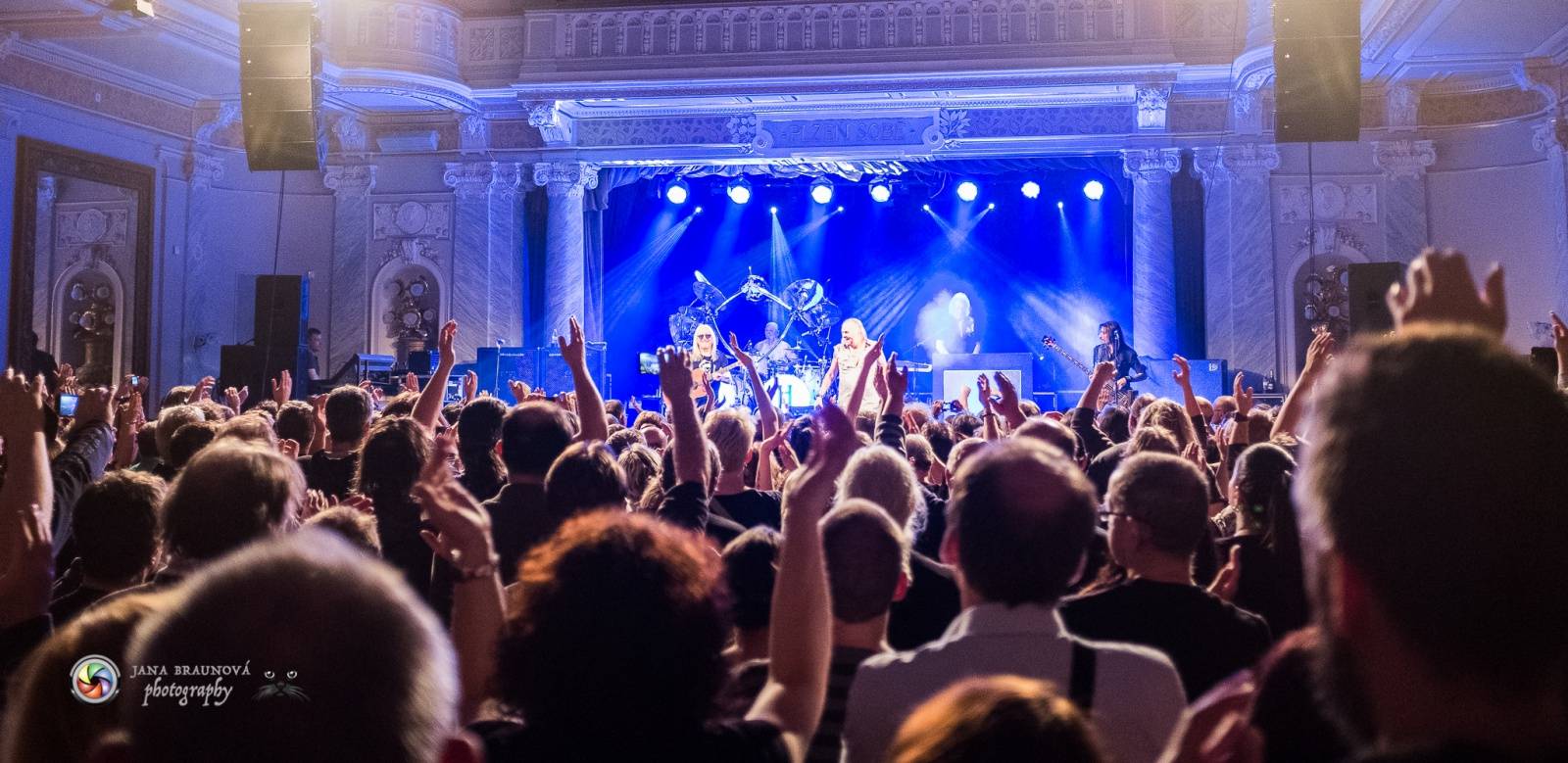 Plzeň si zazpívala Lady In Black s legendární skupinou Uriah Heep 