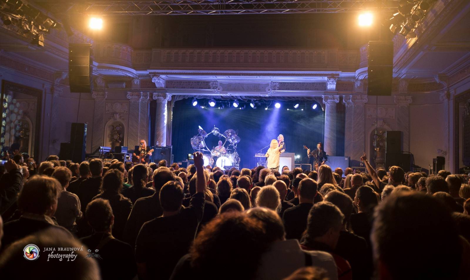 Plzeň si zazpívala Lady In Black s legendární skupinou Uriah Heep 