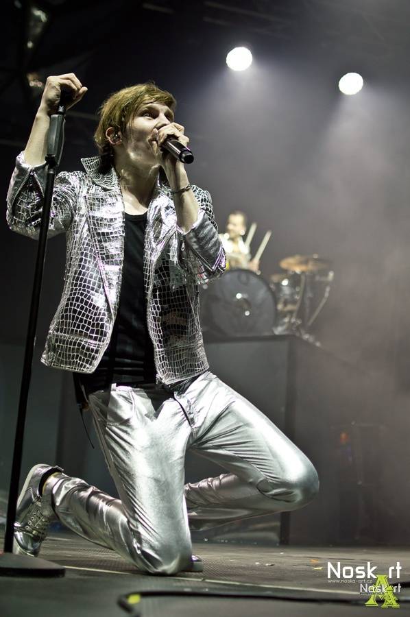 Mandrage ve Fóru Karlín: křest alba, nálož konfet a na závěr Dan Nekonečný