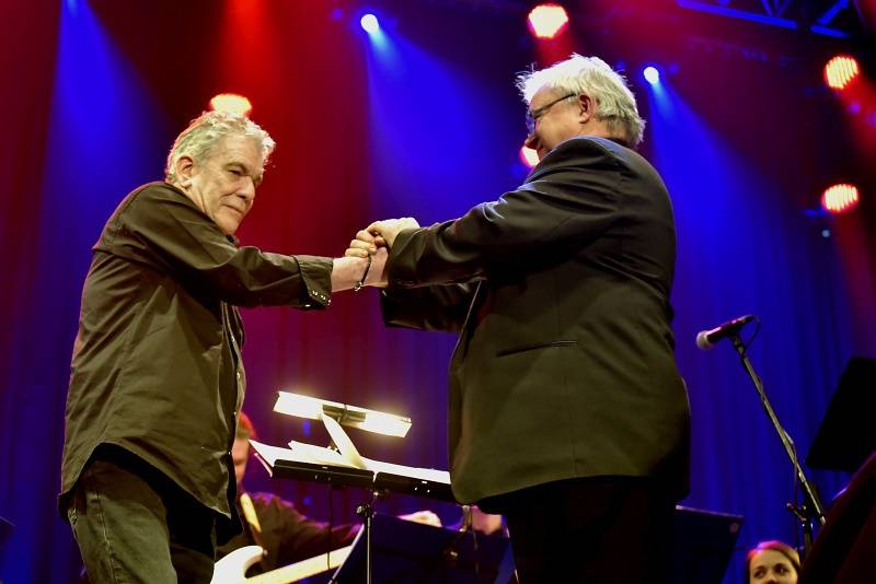 Lucerna viděla rockové legendy. Jásali fanoušci Nazareth, Uriah Heep i Rainbow