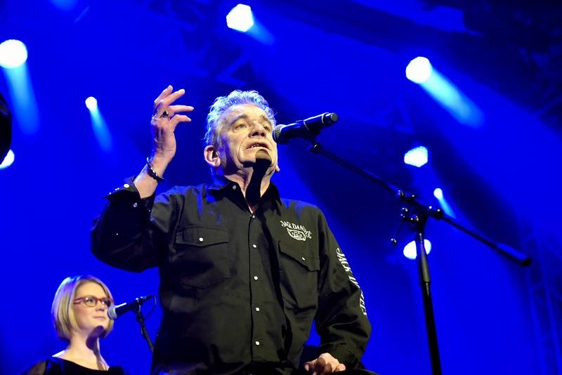 Lucerna viděla rockové legendy. Jásali fanoušci Nazareth, Uriah Heep i Rainbow