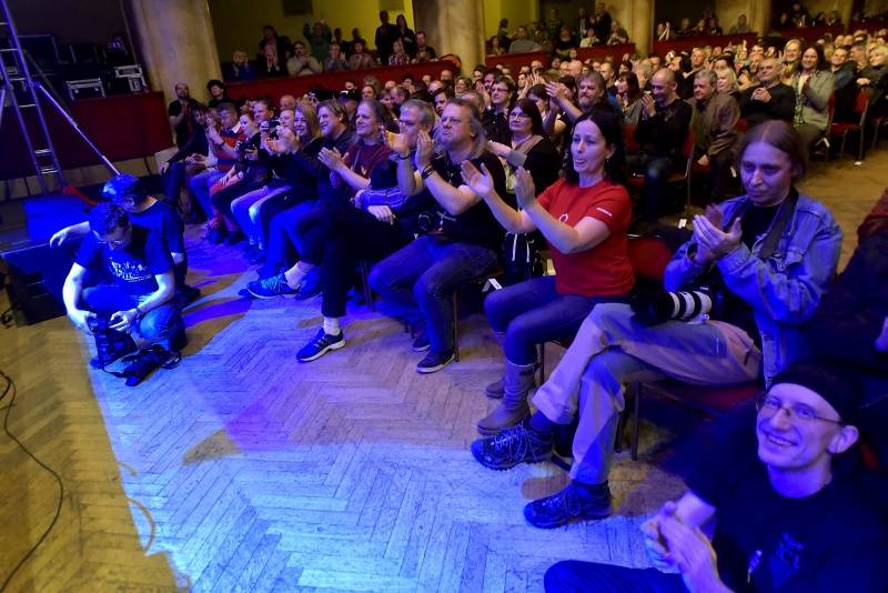 Lucerna viděla rockové legendy. Jásali fanoušci Nazareth, Uriah Heep i Rainbow