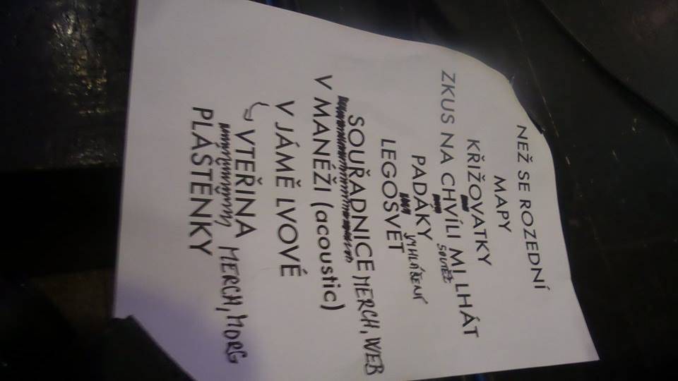 On Stage: Ewa Farna, Nebe a Support Lesbiens se předvedli v Krnově