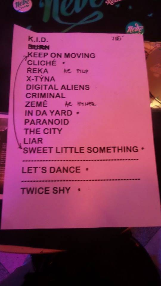 On Stage: Ewa Farna, Nebe a Support Lesbiens se předvedli v Krnově