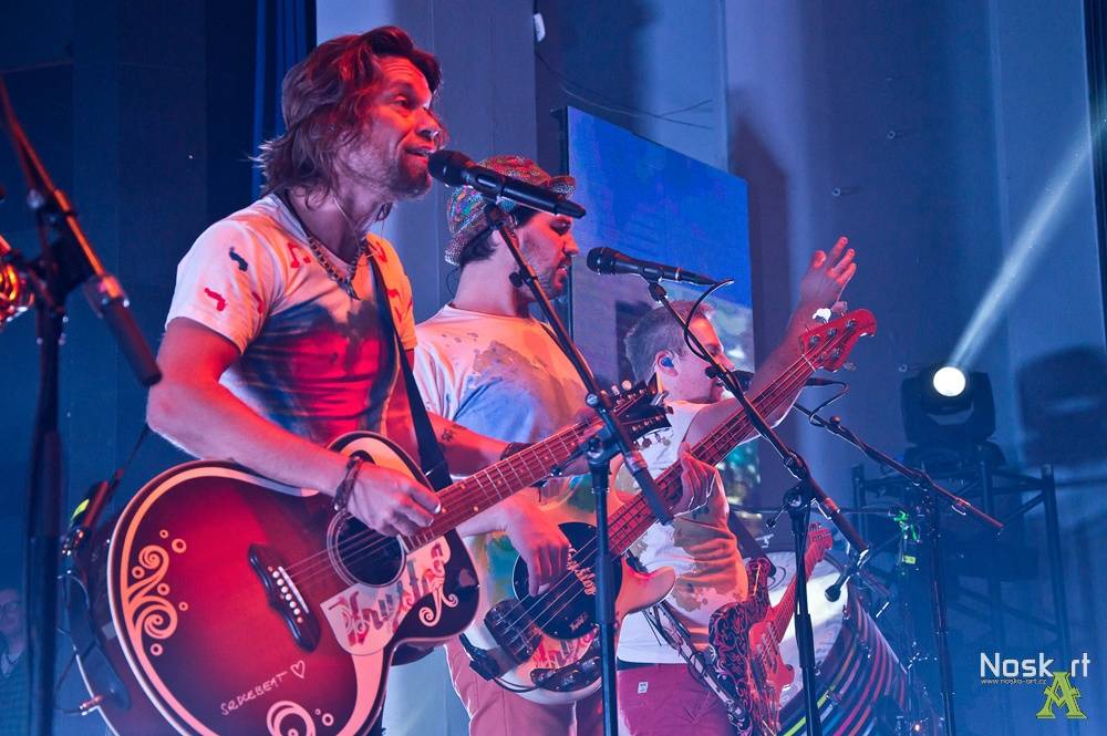 Kryštof: Poslední koncert turné Srdcebeat ve znamení Richarda Krajča na nafukovací želvičce