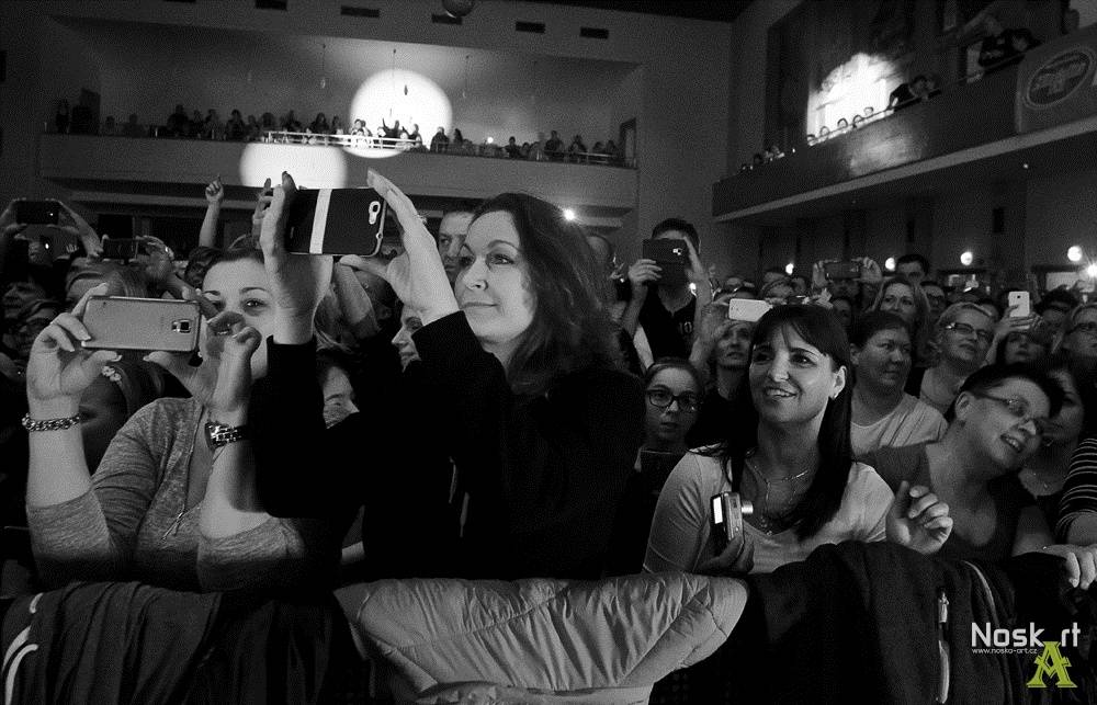 Kryštof: Poslední koncert turné Srdcebeat ve znamení Richarda Krajča na nafukovací želvičce