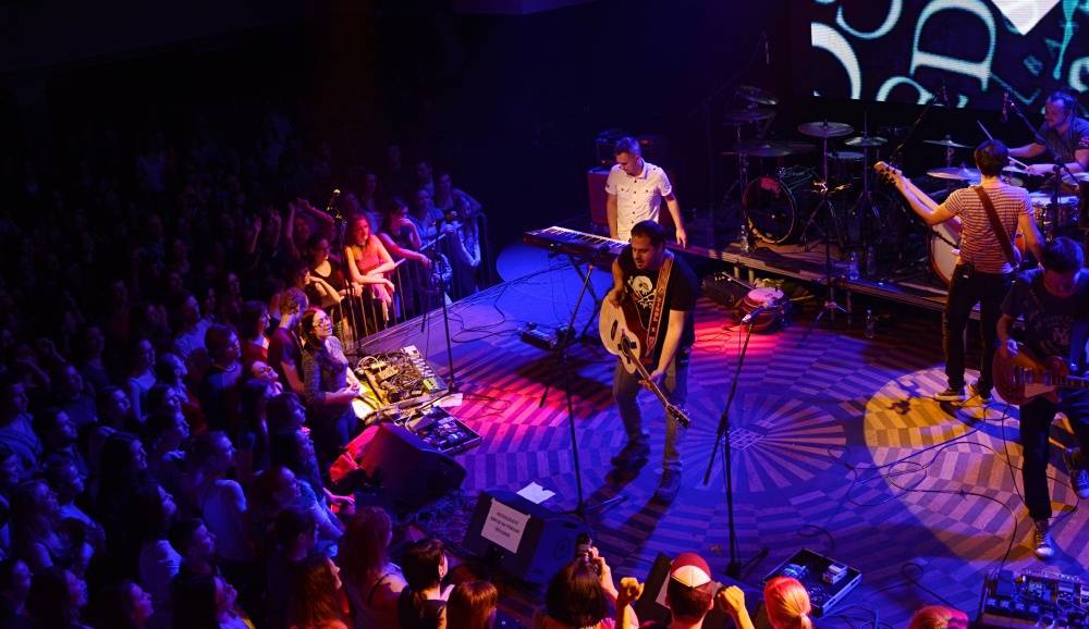 Voxel, UDG a Xindl X dvakrát vyprodali Lucerna Music Bar 
