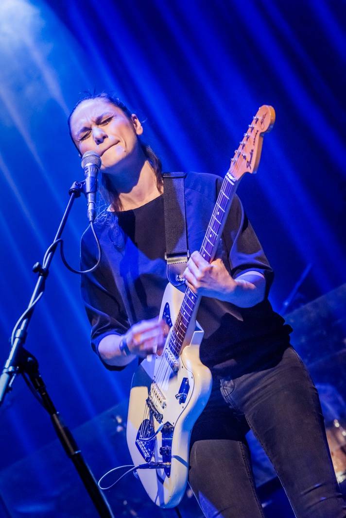 Lenka Dusilová a Baromantika oslavovali život v Brně, vystoupili i Longital