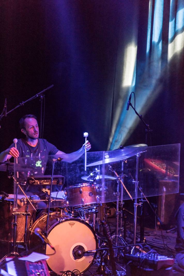 Lenka Dusilová a Baromantika oslavovali život v Brně, vystoupili i Longital