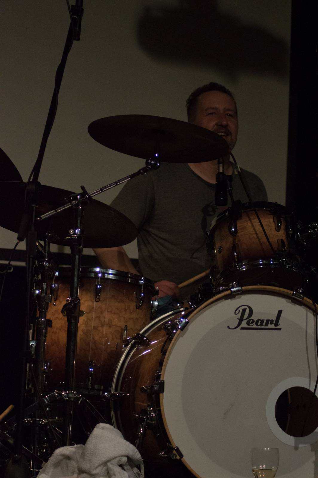 Energická Mňága a Žďorp stále baví, v Ostravě hrála i na přání