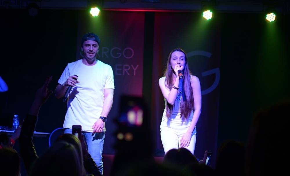 Lipo se v Cargo Gallery postaral o skvělou atmosféru