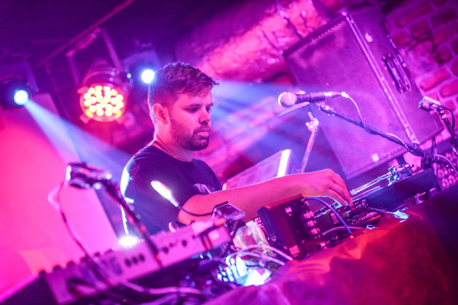 Hermitude předvedli svůj elektro hip hop poprvé v Praze