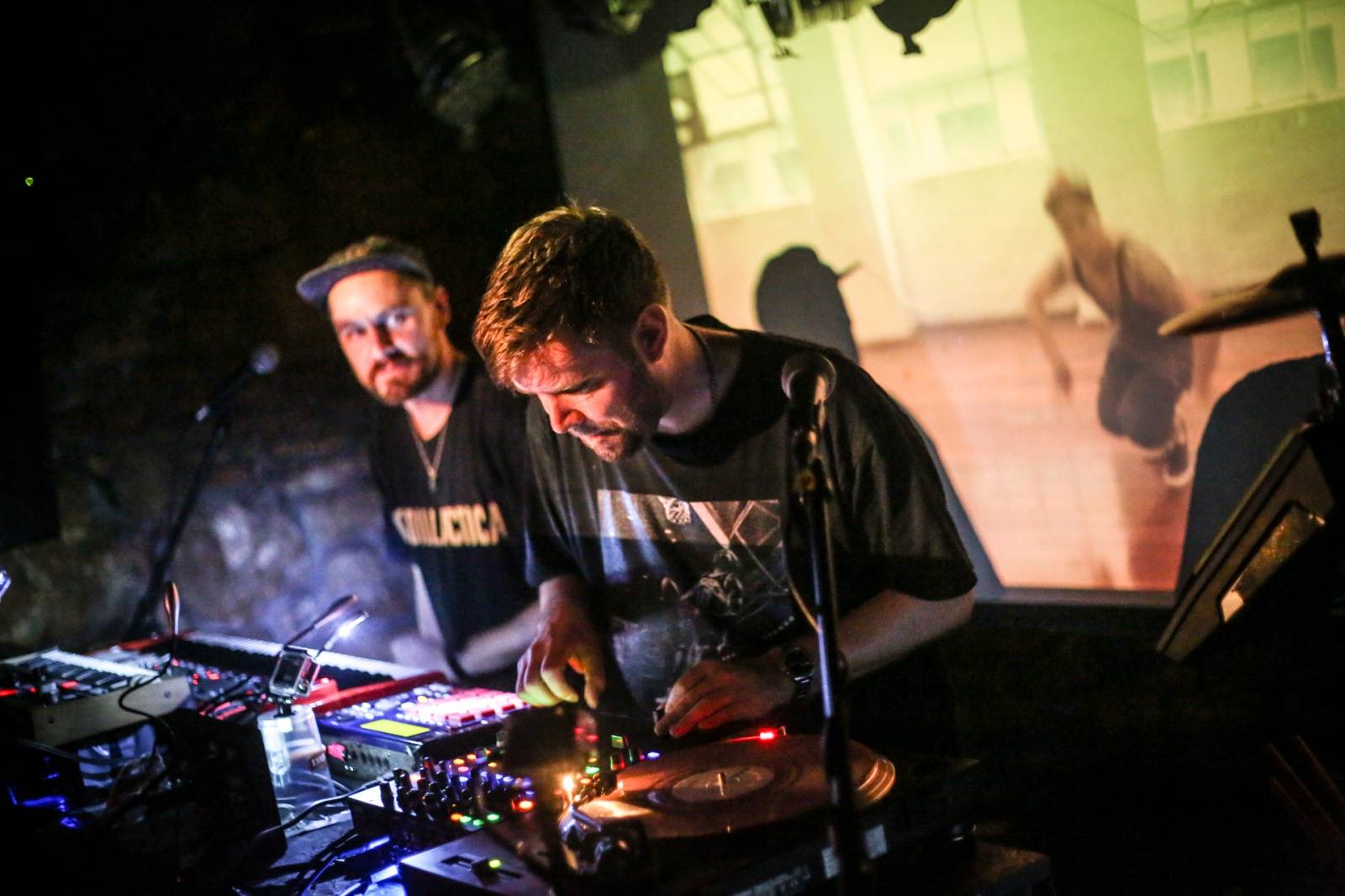 Hermitude předvedli svůj elektro hip hop poprvé v Praze