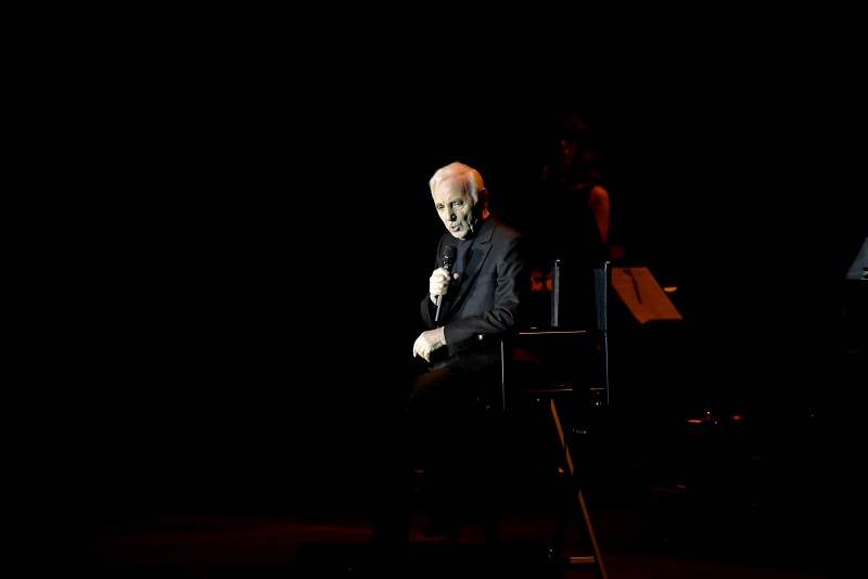 Charles Aznavour v jednadevadesáti konečně potěšil Prahu