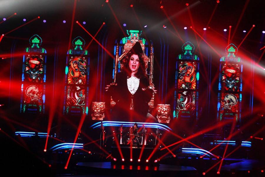 Lucie Bílá jako česká Madonna: v Bratislavě postavila obří scénu