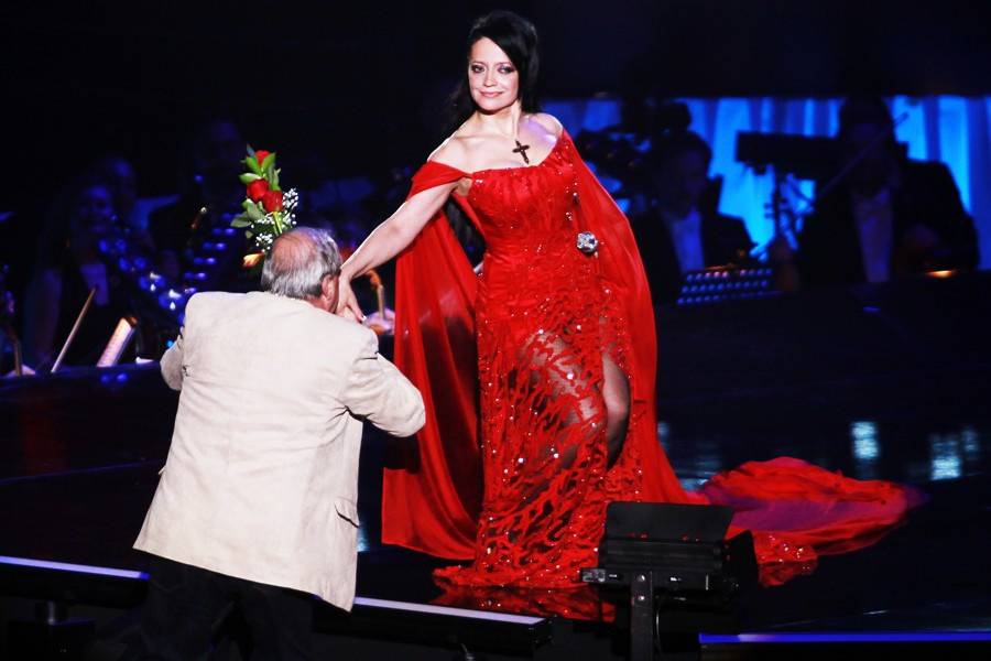 Lucie Bílá jako česká Madonna: v Bratislavě postavila obří scénu