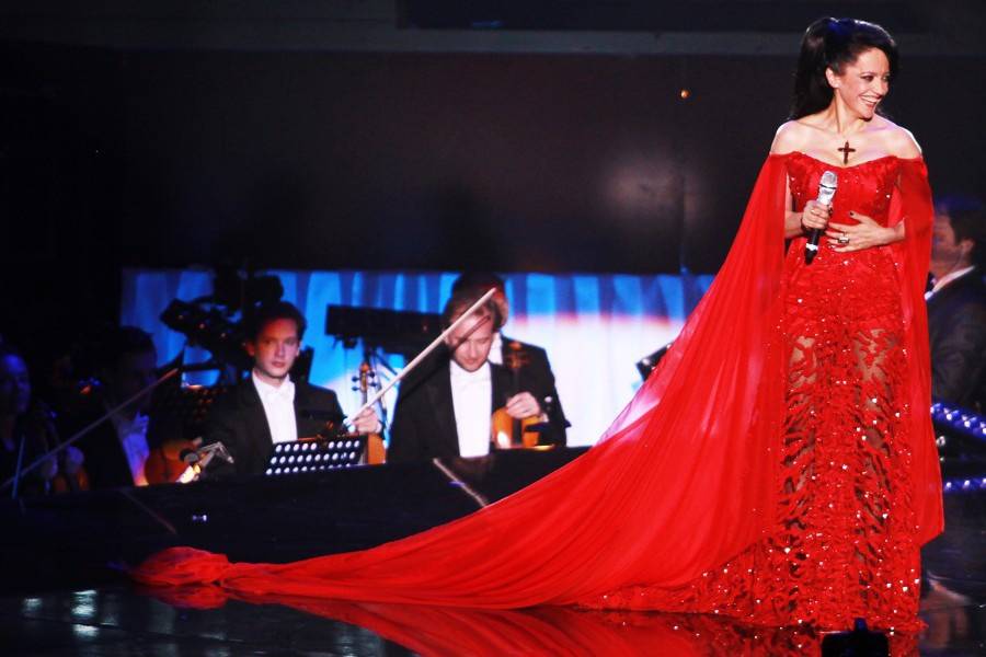 Lucie Bílá jako česká Madonna: v Bratislavě postavila obří scénu