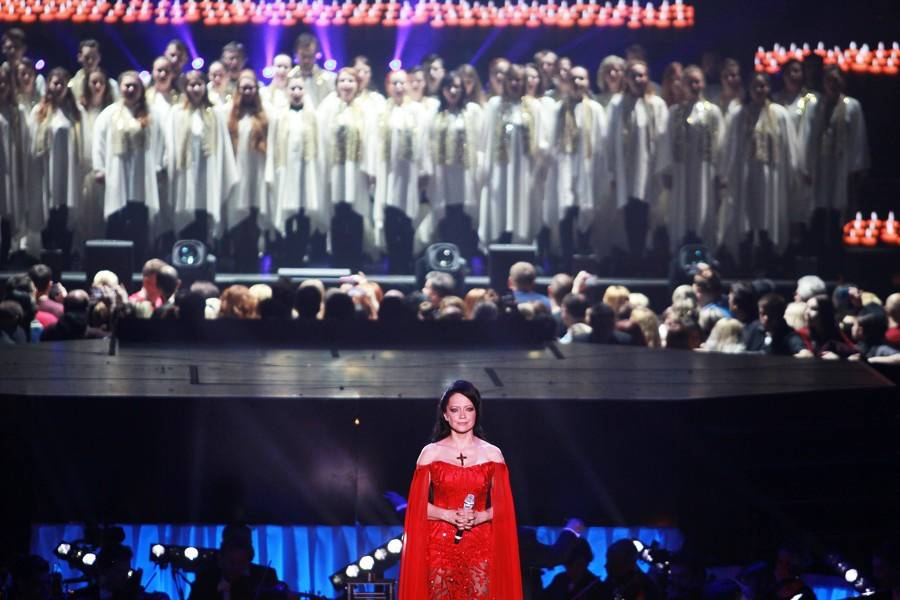 Lucie Bílá jako česká Madonna: v Bratislavě postavila obří scénu