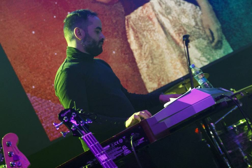 Emma Smetana pokřtila v Praze desku s pomocí Tata Bojs i Matěje Rupperta