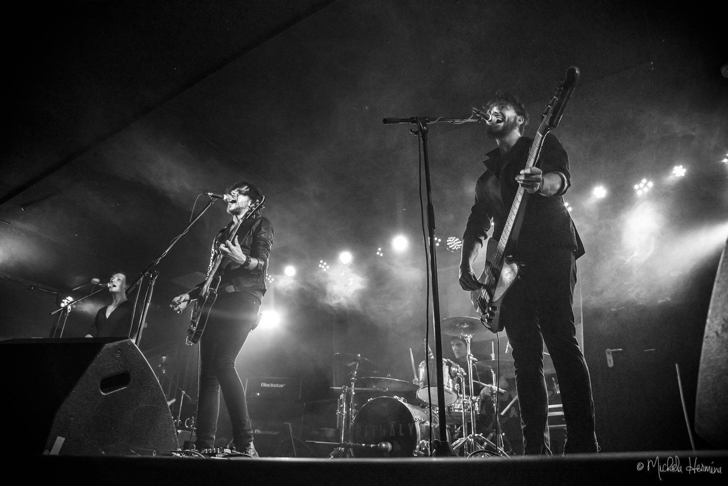 Rituály mají pokřtěno, v Rock Café vsadili na černou