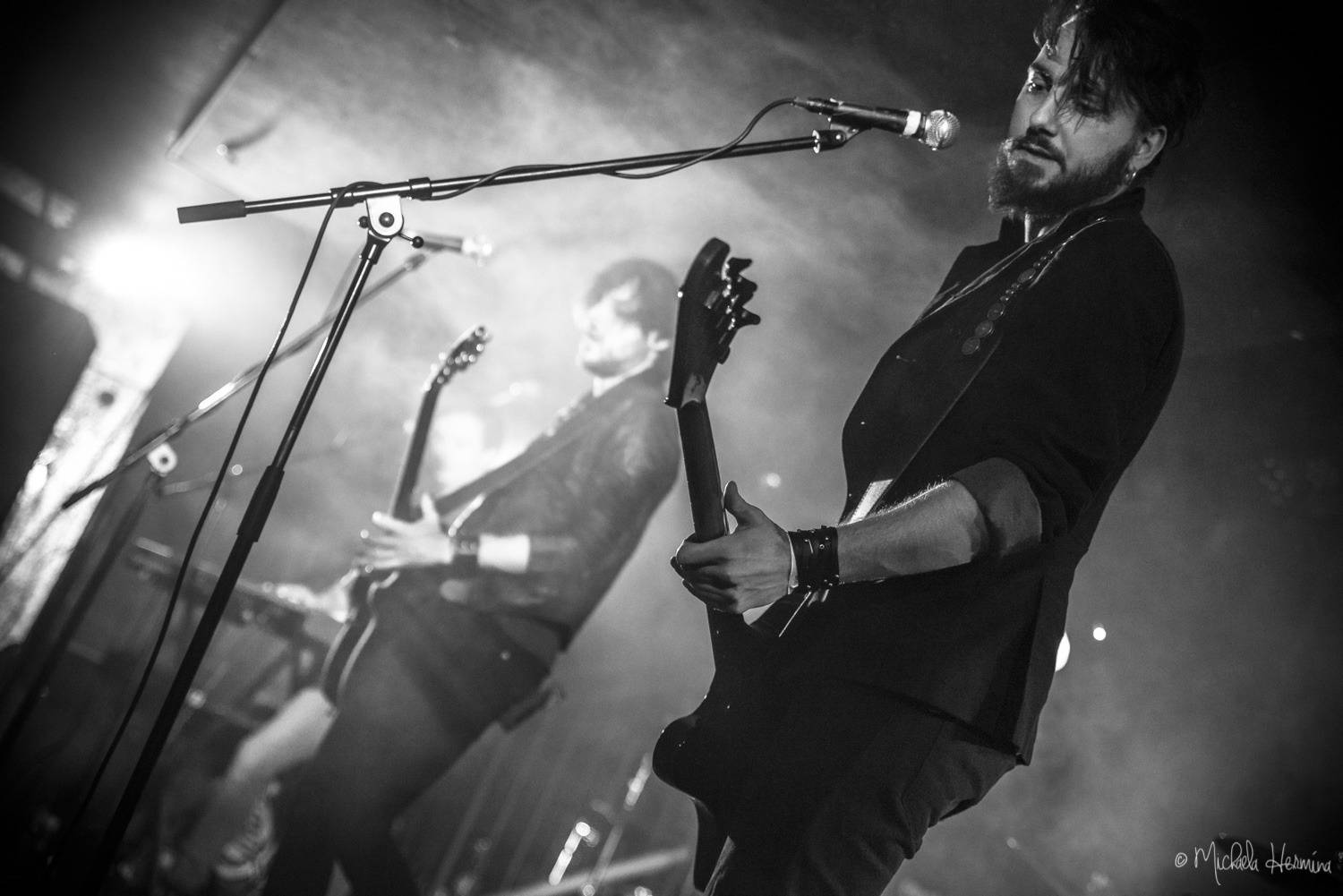 Rituály mají pokřtěno, v Rock Café vsadili na černou