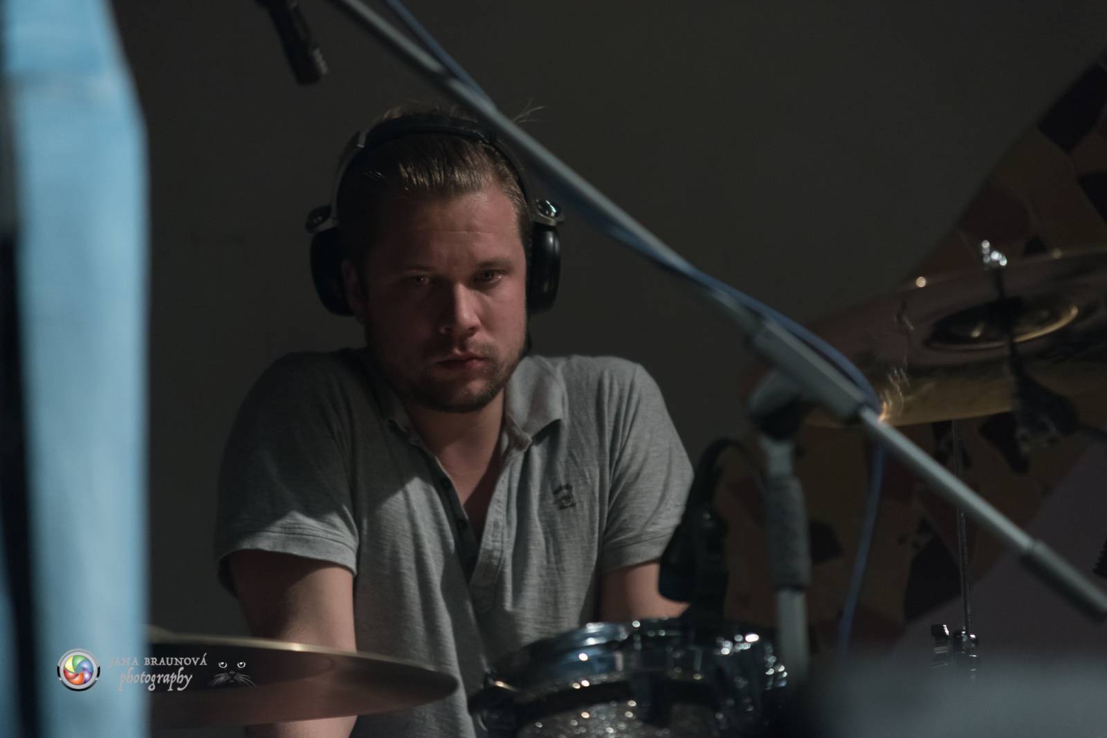 Energická Klára Vytisková pokřtila v plzeňské Buena Vistě debutovou desku Home