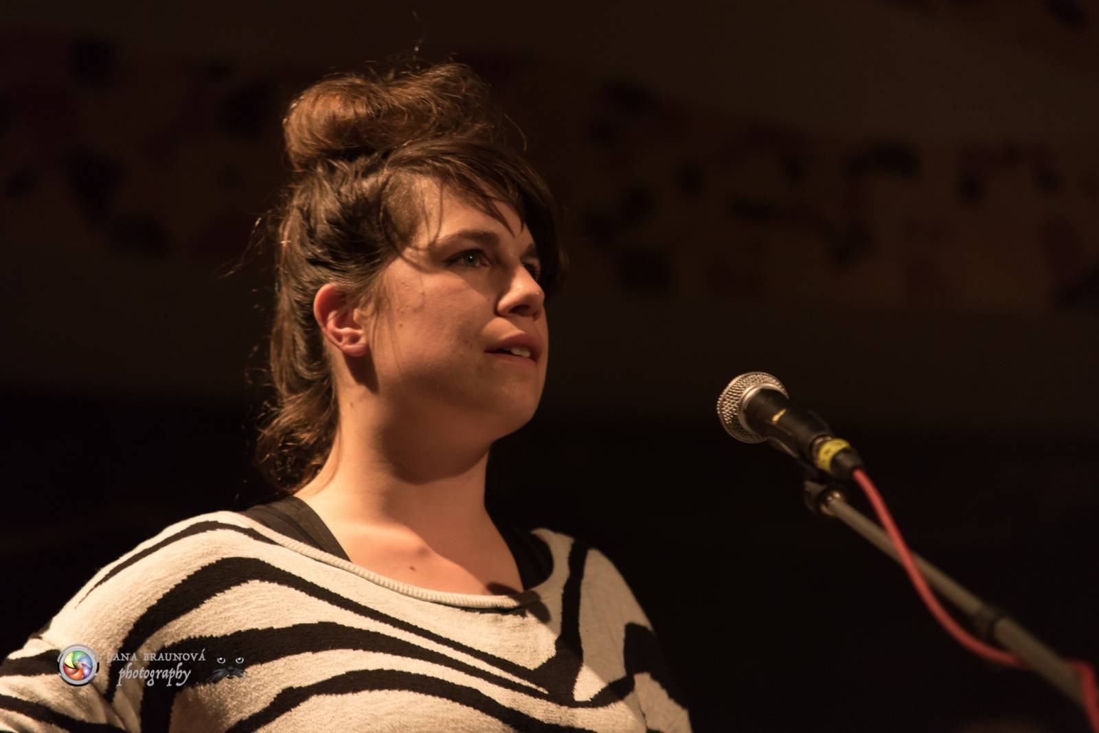 Energická Klára Vytisková pokřtila v plzeňské Buena Vistě debutovou desku Home