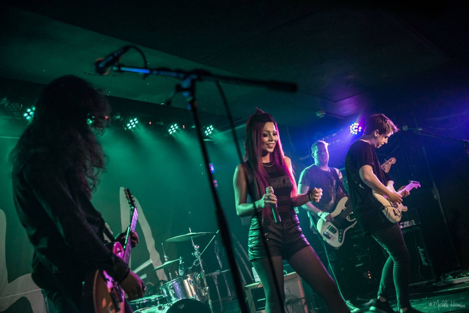 Rituály zpečetili sázku na černou v pražském Rock Café