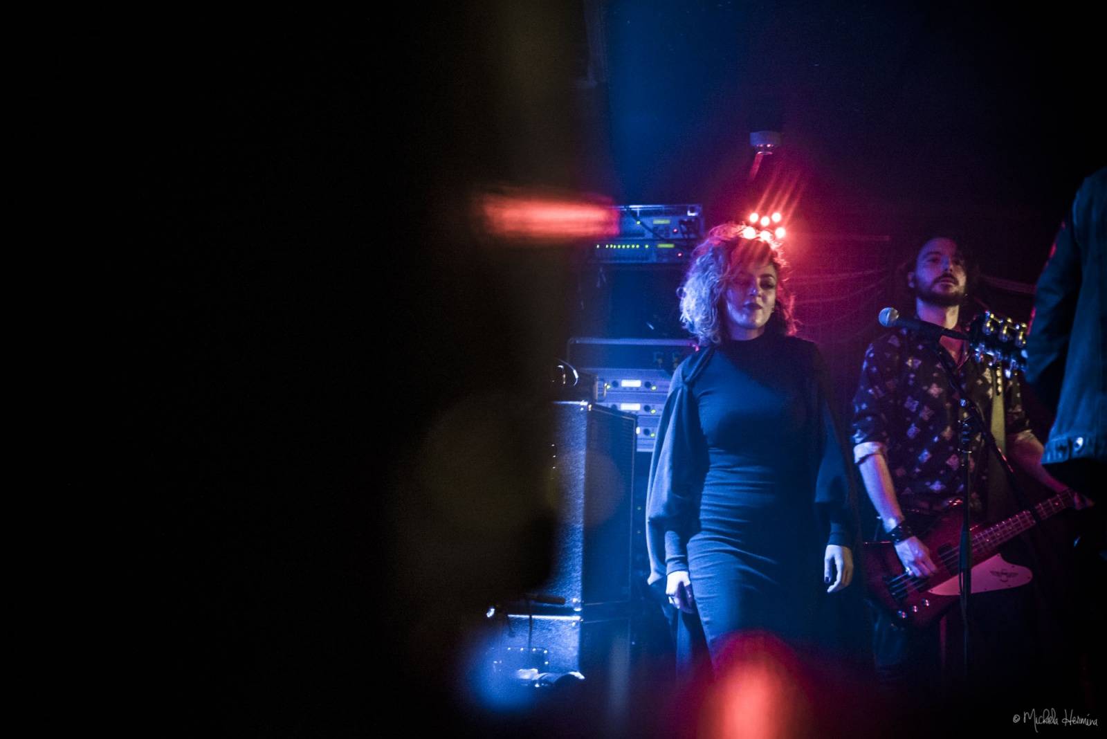 Rituály zpečetili sázku na černou v pražském Rock Café