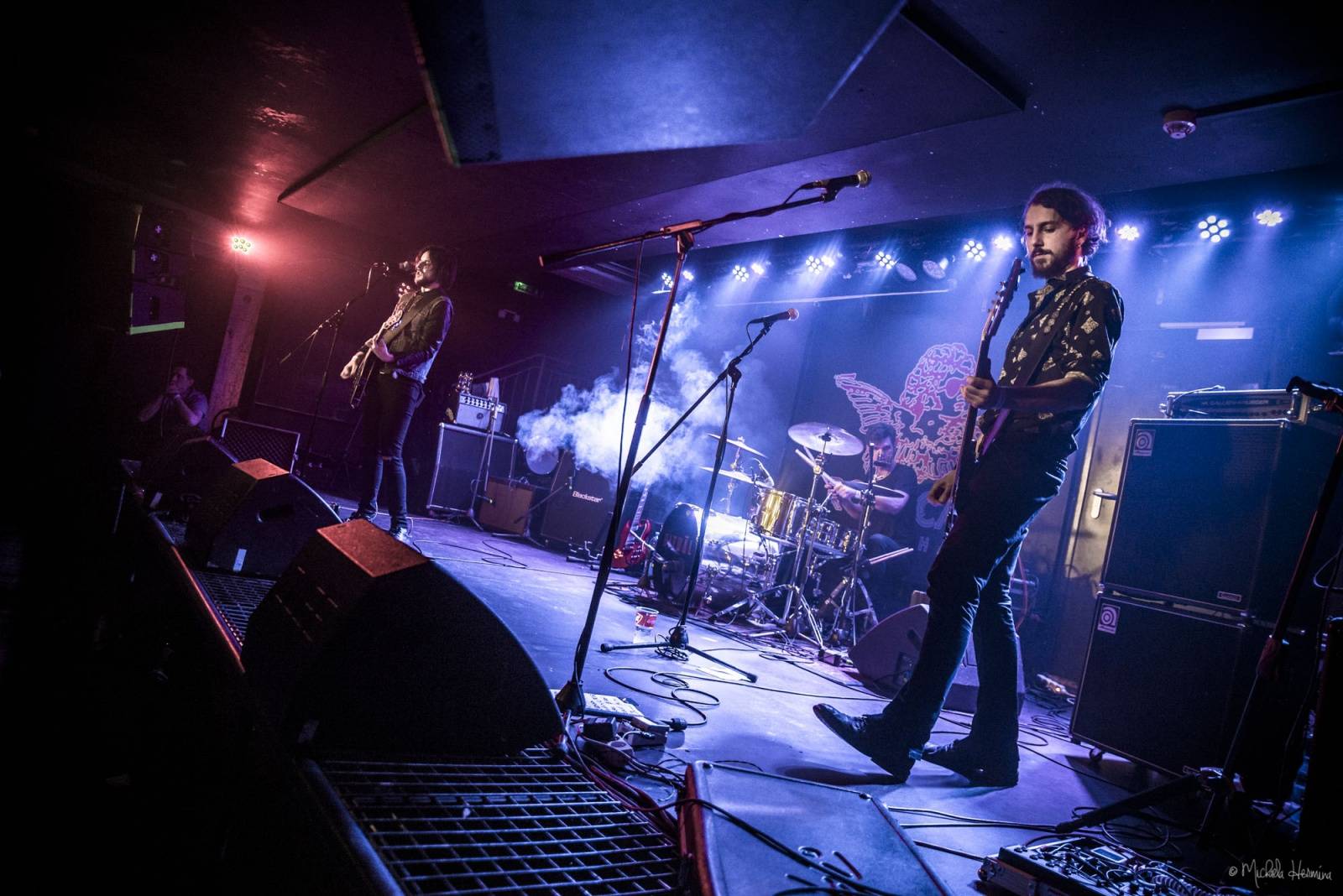 Rituály zpečetili sázku na černou v pražském Rock Café